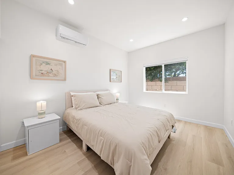 1316 S Raleo Ave — Photo 22