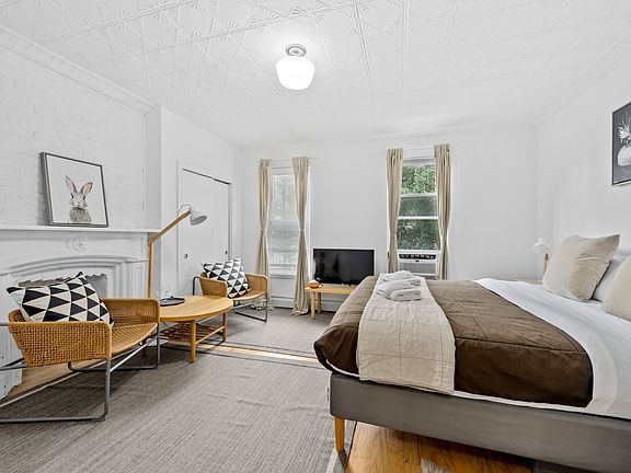 4th image of 185A Powers St #1