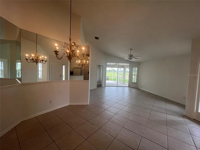 4396 Fairway Dr — Photo 9