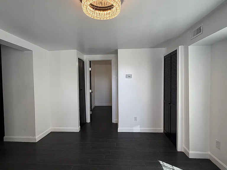 1217 Market St #B — Photo 10