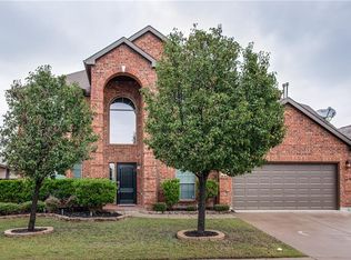 3245 Button Bush Dr, Fort Worth, TX 76244