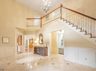 2 Ashland Ter, Chester, NJ 07930