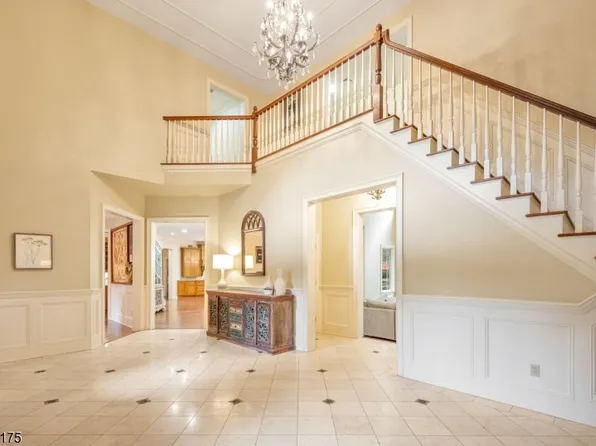 2 Ashland Ter, Chester Twp., NJ 07930