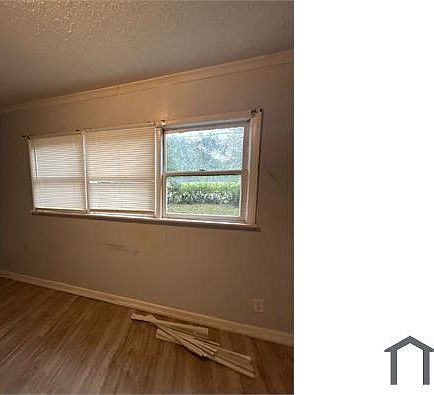 4th image of 719 Craft Rd