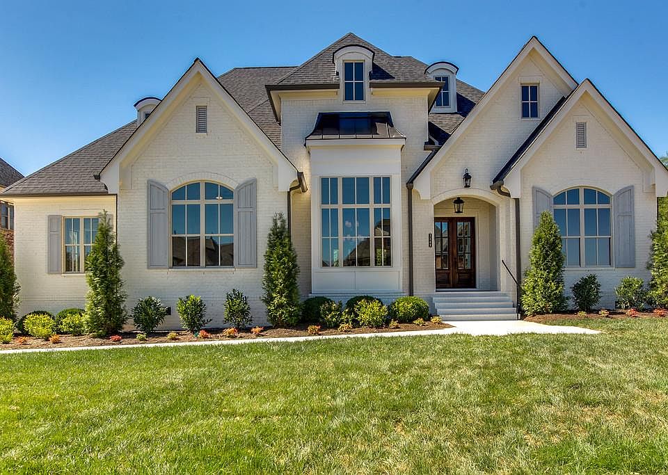 1st image of 1100 Lusitano Ct