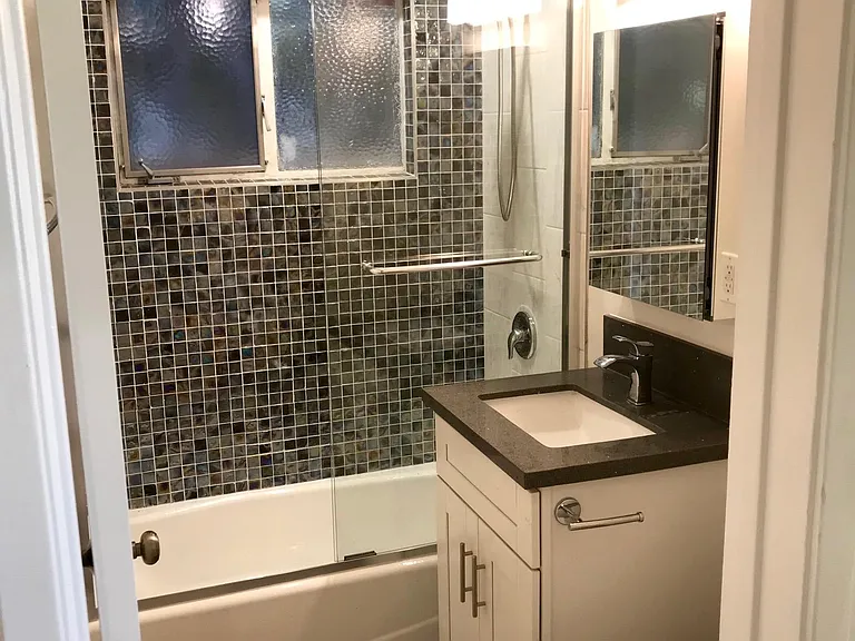 83 S Daisy Ave #1 — Photo 7