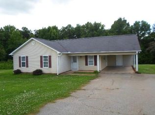 278 Rigs Dr, Boiling Springs, SC 29316