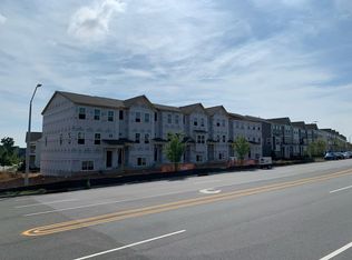 6654 Perry Creek Rd #1218, Raleigh, NC 27616