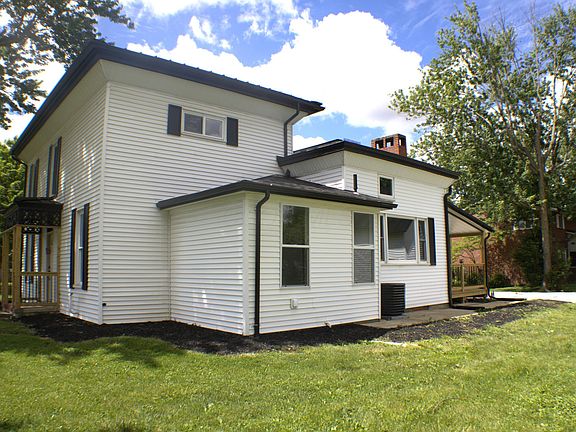 5th image of 327 Water St