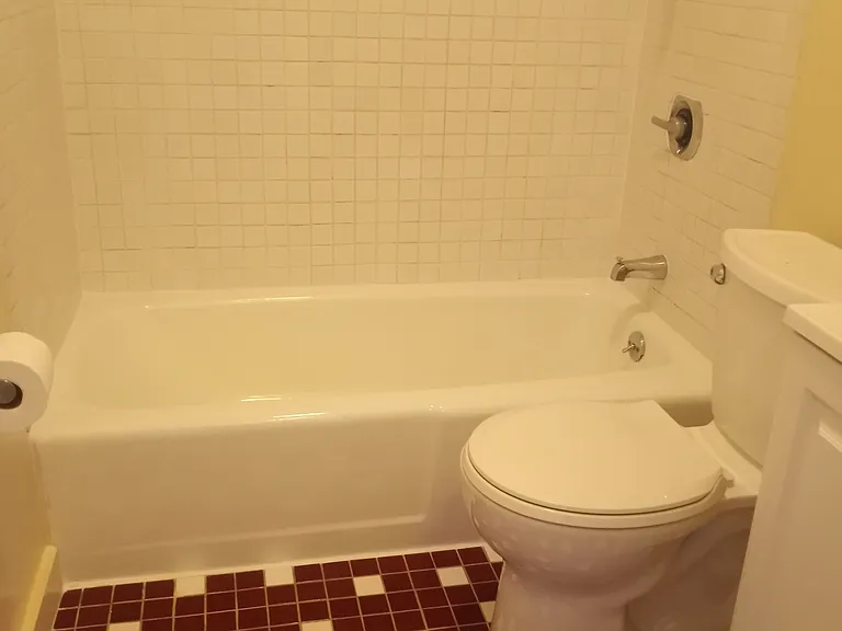 1501 Chapel St #7 — Photo 6