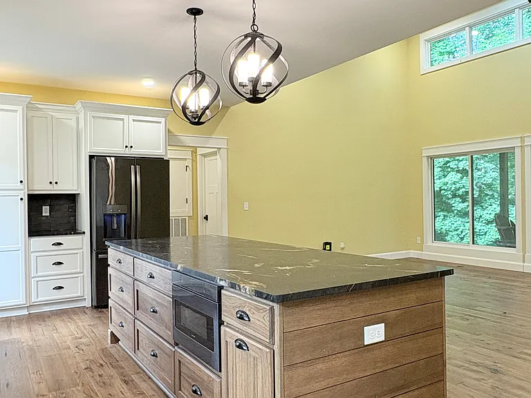 925 Clifton Church Rd — Photo 9