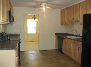 34 Nelson Maine, Carrollton, VA 23314