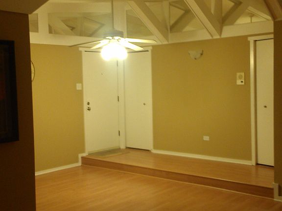 2nd image of 13919 James Dr APT 912
