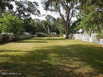 2nd image of 966 Pioneer Dr