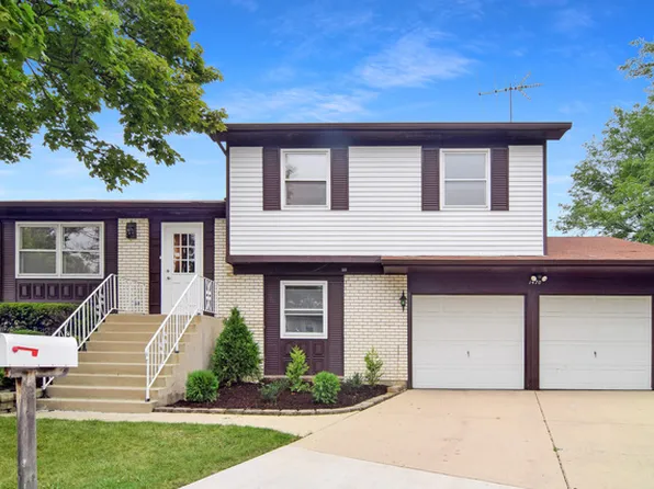 1470 Port Arthur Ct, Hoffman Estates, IL 60192