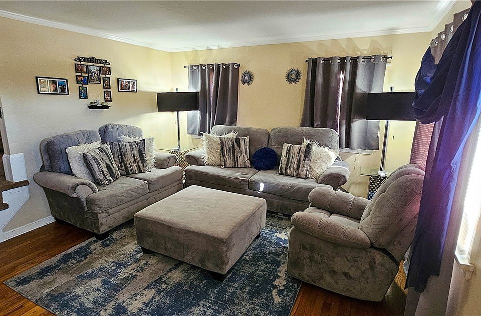 18507 Invermere Ave, Cleveland, OH 44122 Zillow