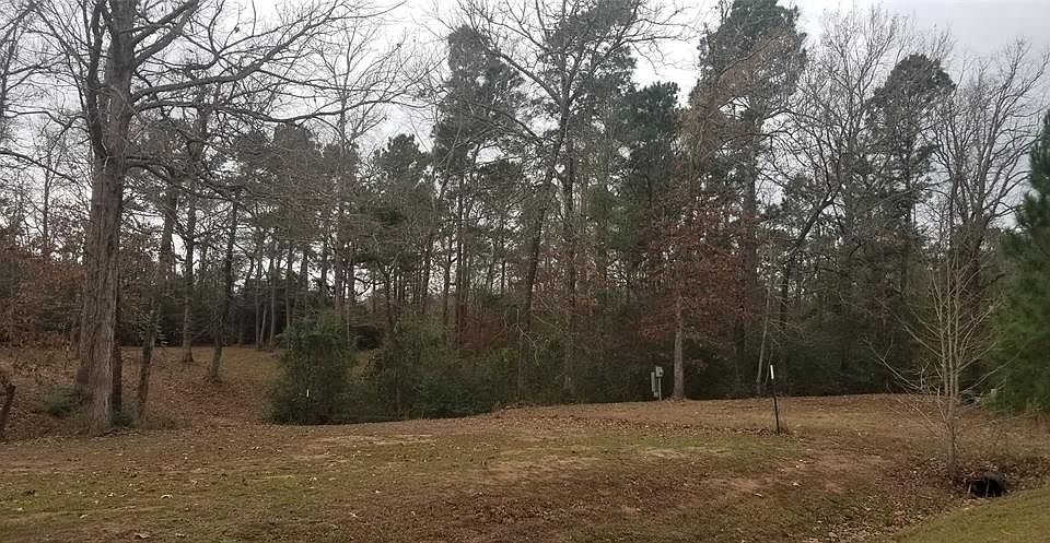 1st image of 251 Hidden Oaks Dr