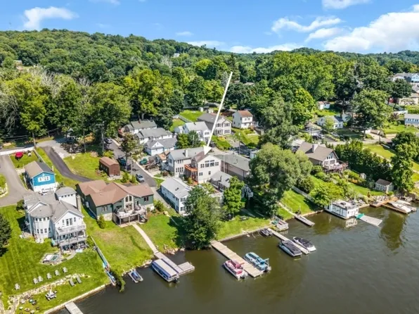 1 West Shore Avenue, Hopatcong Boro, NJ 07843