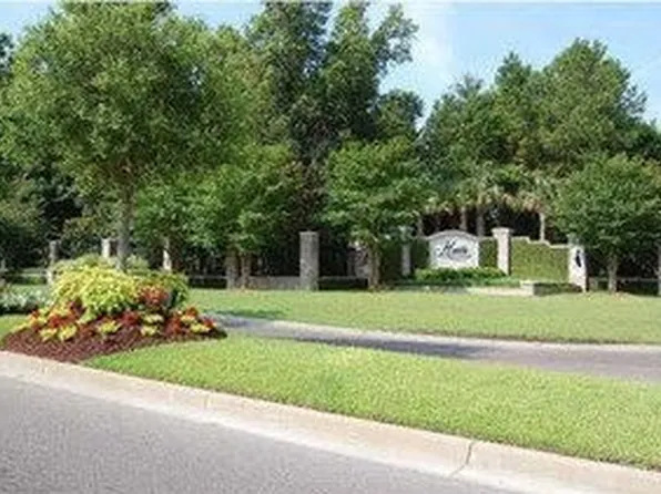 2944 Treadwell St, Mount Pleasant, SC 29466