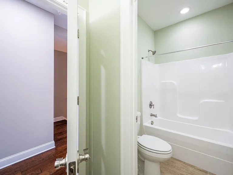 3111 Saint Elmo Ave — Photo 25