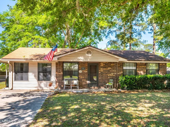 418 AZALEA Drive, Macclenny, FL 32063