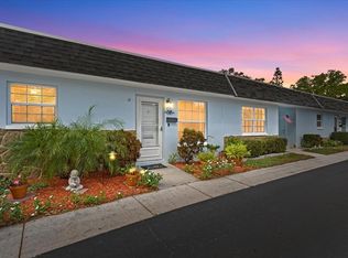 266 Sky Loch Dr W, Dunedin, FL 34698