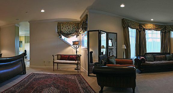 2nd image of 3154 Oak Knoll Dr