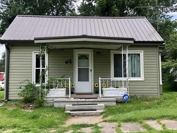 109 W Cynthia St, Mc Louth, KS 66054