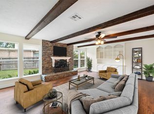 214 Vanderpool Ln, Houston, TX 77024