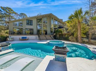 30 Plantation Dr, Hilton Head Island, SC 29928