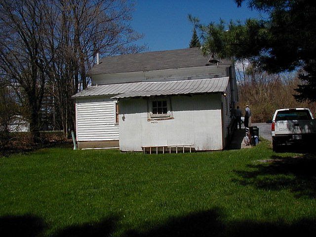 2nd image of 1230 Starr Rd