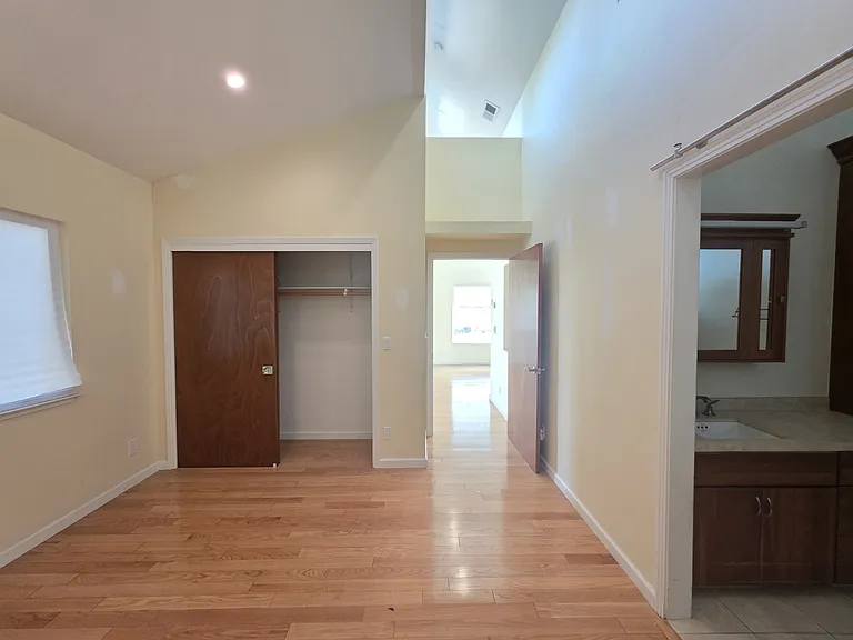 865 Briarwood Way — Photo 16