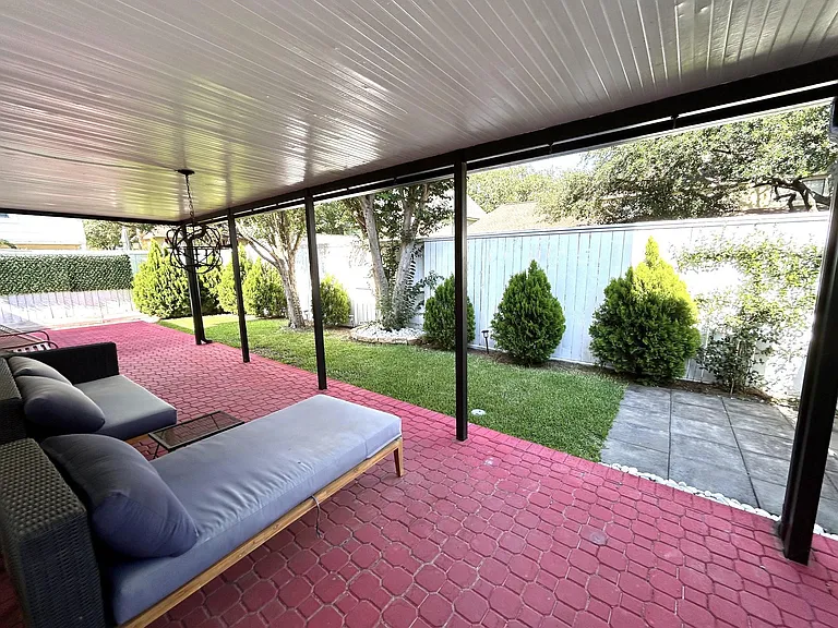 707 Trademark Pl — Photo 34