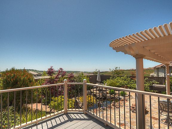 4th image of 1227 Villagio Dr