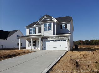 357 Glee St, Hope Mills, NC 28348