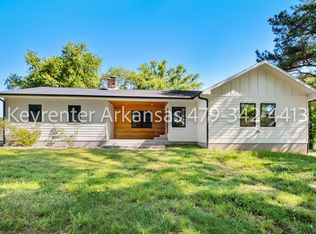 4480 E Trough Spring Rd, Fayetteville, AR 72703