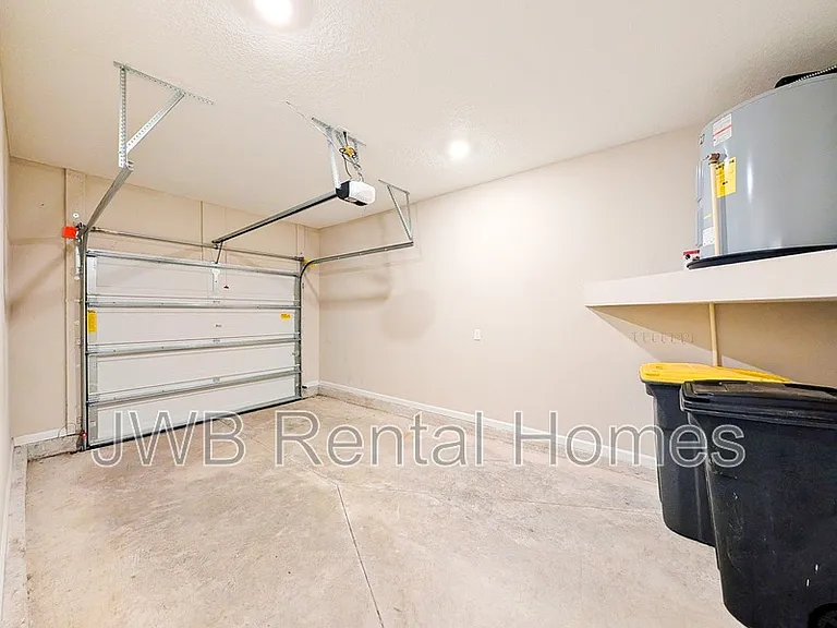 1635 Pottsburg Point Dr — Photo 18