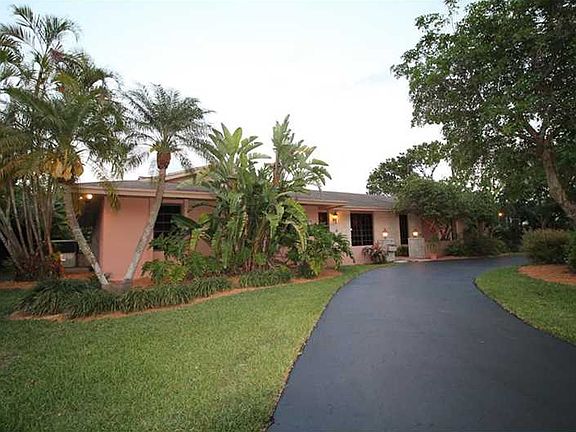 2nd image of 15525 SW 77th Ct