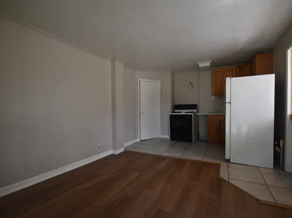 174 Independence St #3, Rochester, NY 14611