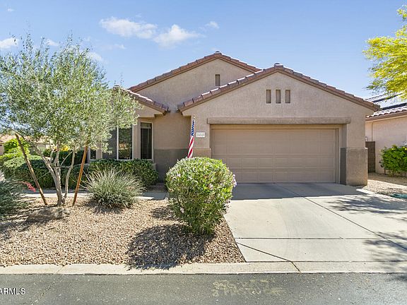 3rd image of 16049 W QUAIL CREEK Lane