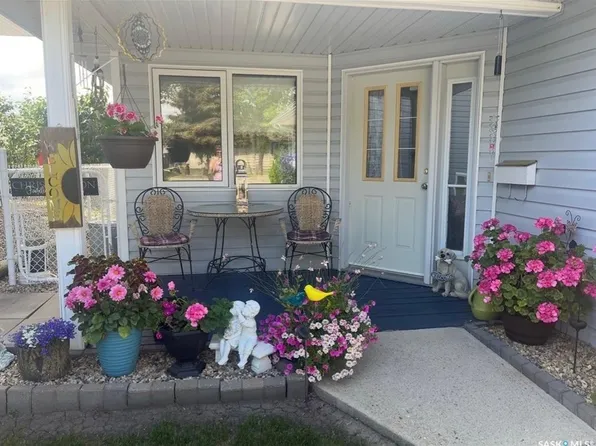 2011 A 96th STREET, Tisdale, SK S0E 1T0