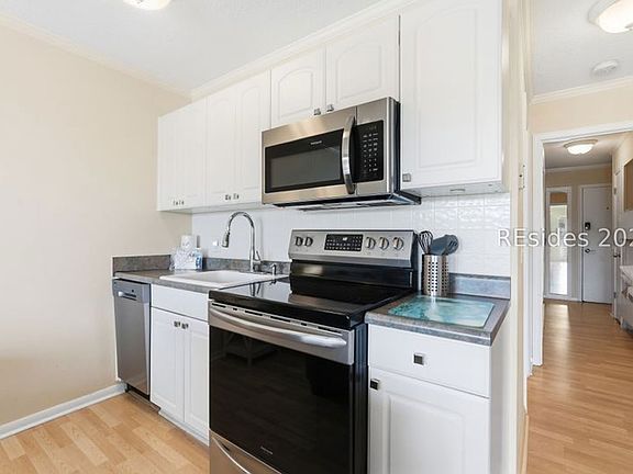 4th image of 40 Folly Field Rd APT C251