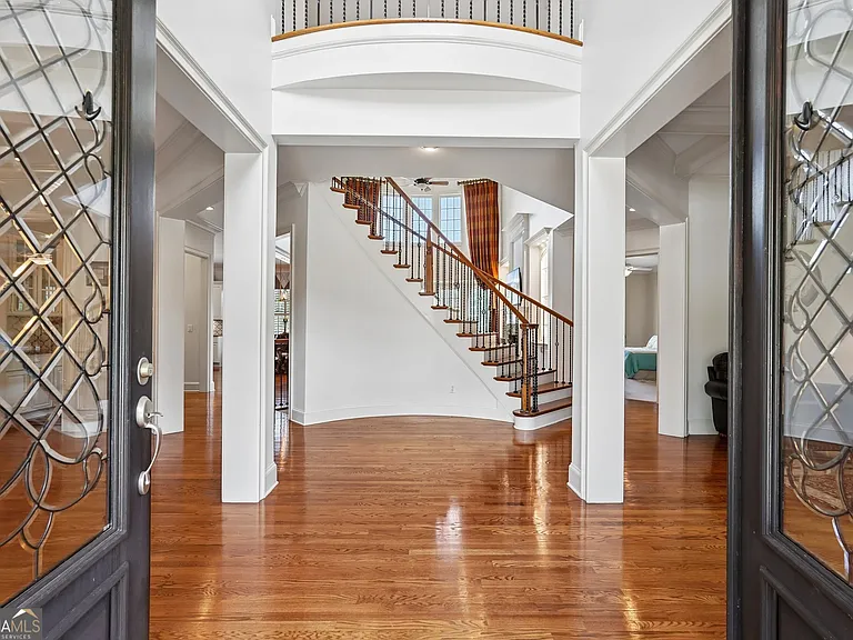 103 Century Park Pl — Photo 9