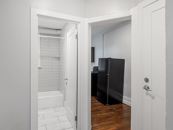 3rd image of 2175 Morrell St APT 12