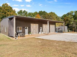 16 Bedrock Ln, Conway, MO 65632