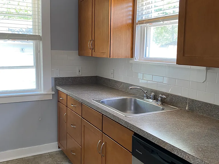 3515 Fairmount Blvd #1 — Photo 16