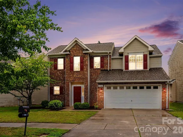 17507 Westmill Ln, Charlotte, NC 28277