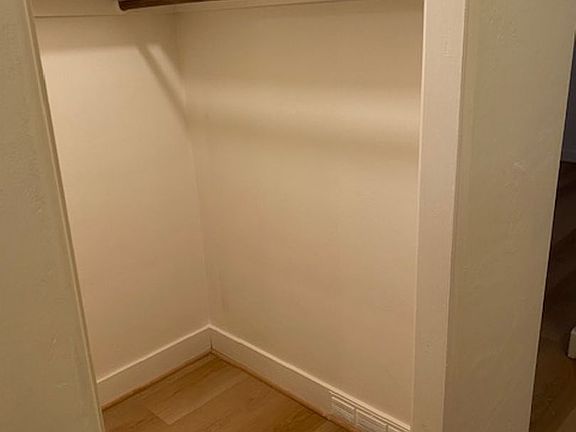 5th image of 1320 Queen Anne Ave N #19329266