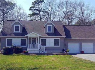 5 Stone Mill Ct, Egg Harbor Township, NJ 08234