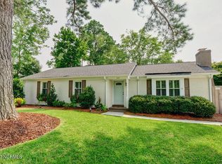 227 Long John Silver Dr, Wilmington, NC 28411